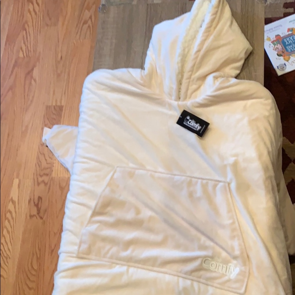 Sweatshirt that’s a blanket